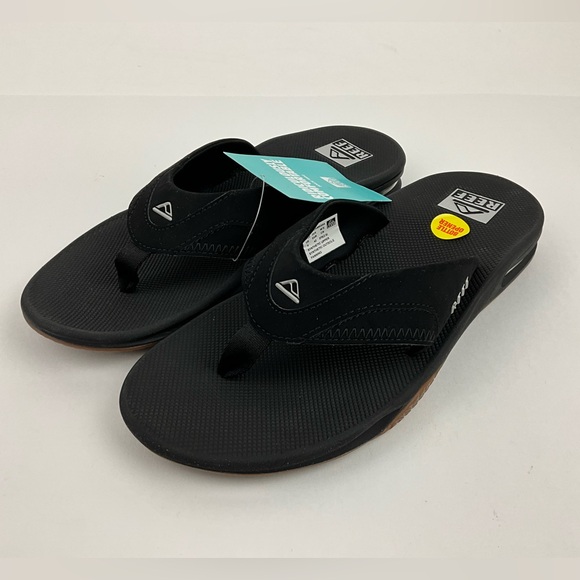 REEF Fanning Black Bottle Opener Flip Flops US Men’s Size 9 NWT - Picture 1 of 9